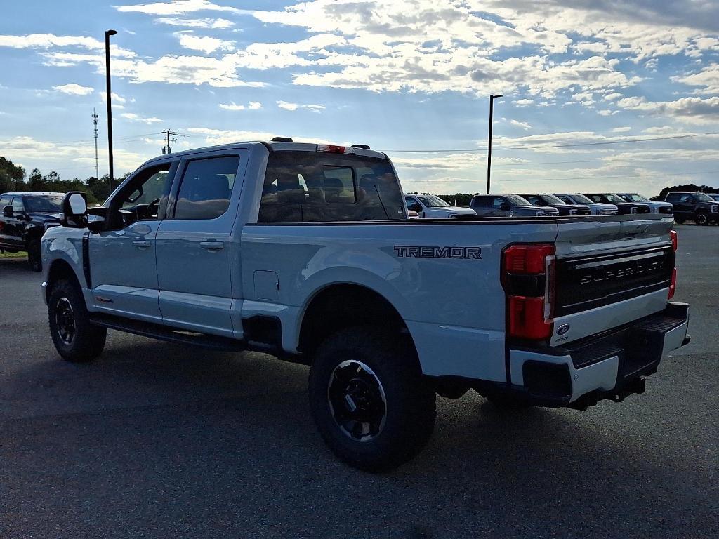 new 2025 Ford F-250 car, priced at $95,716