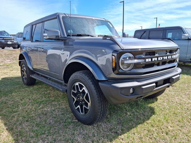 new 2024 Ford Bronco car, priced at $54,460