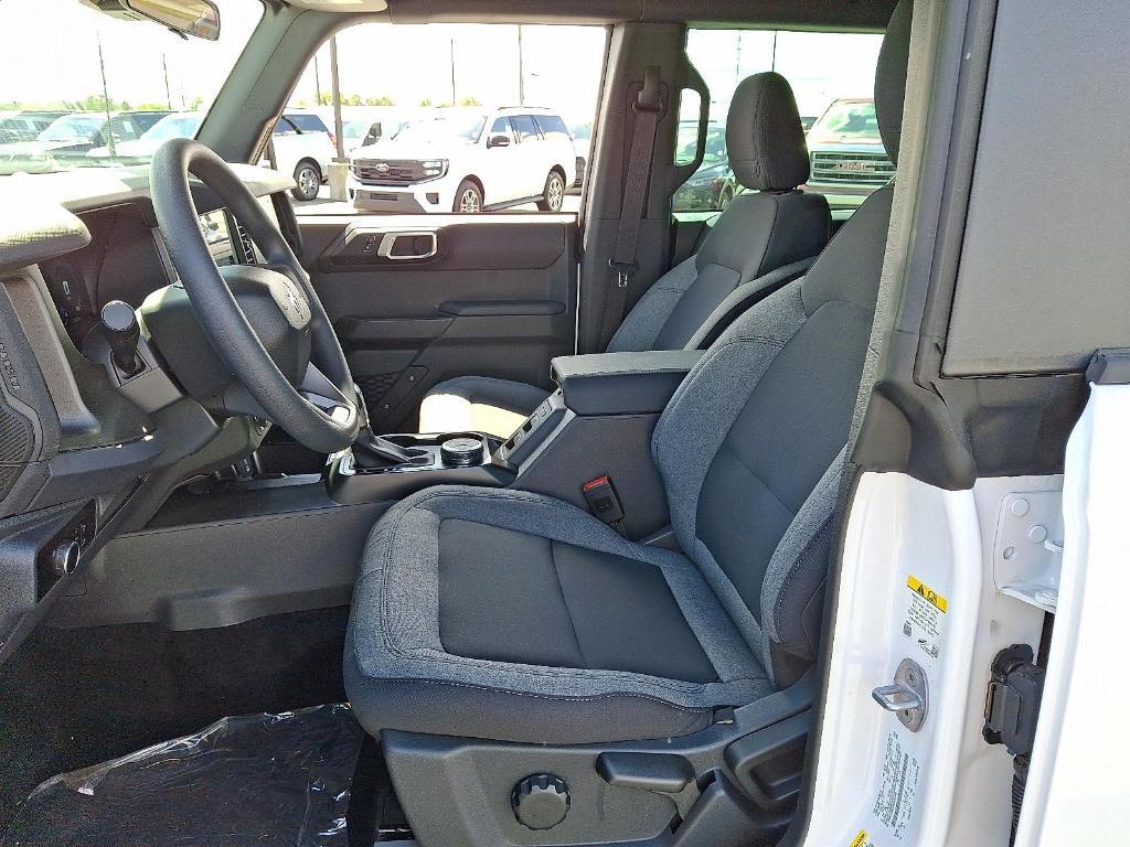 new 2025 Ford Bronco car, priced at $40,056