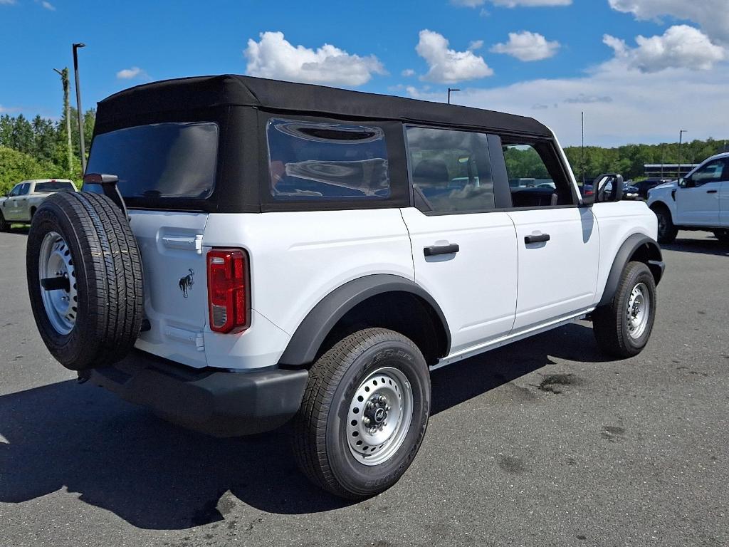 new 2025 Ford Bronco car, priced at $40,056