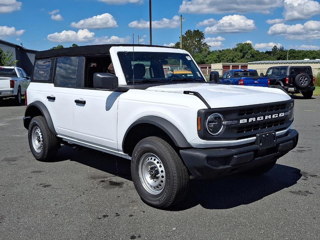 new 2025 Ford Bronco car, priced at $40,056