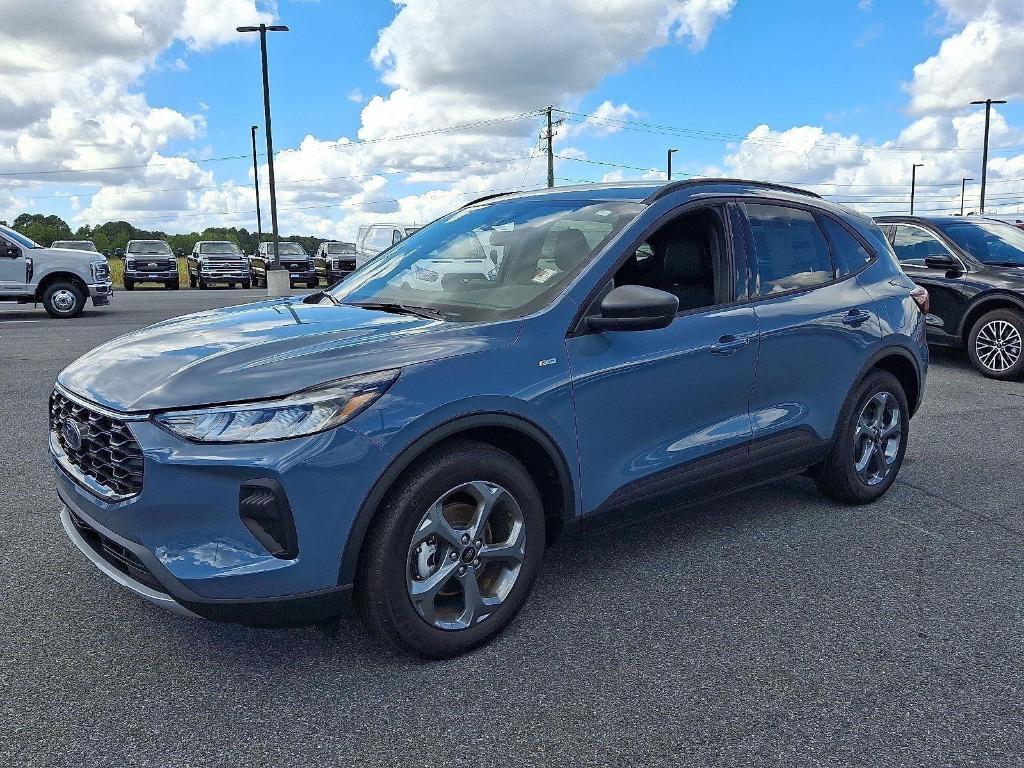 new 2025 Ford Escape car, priced at $30,644