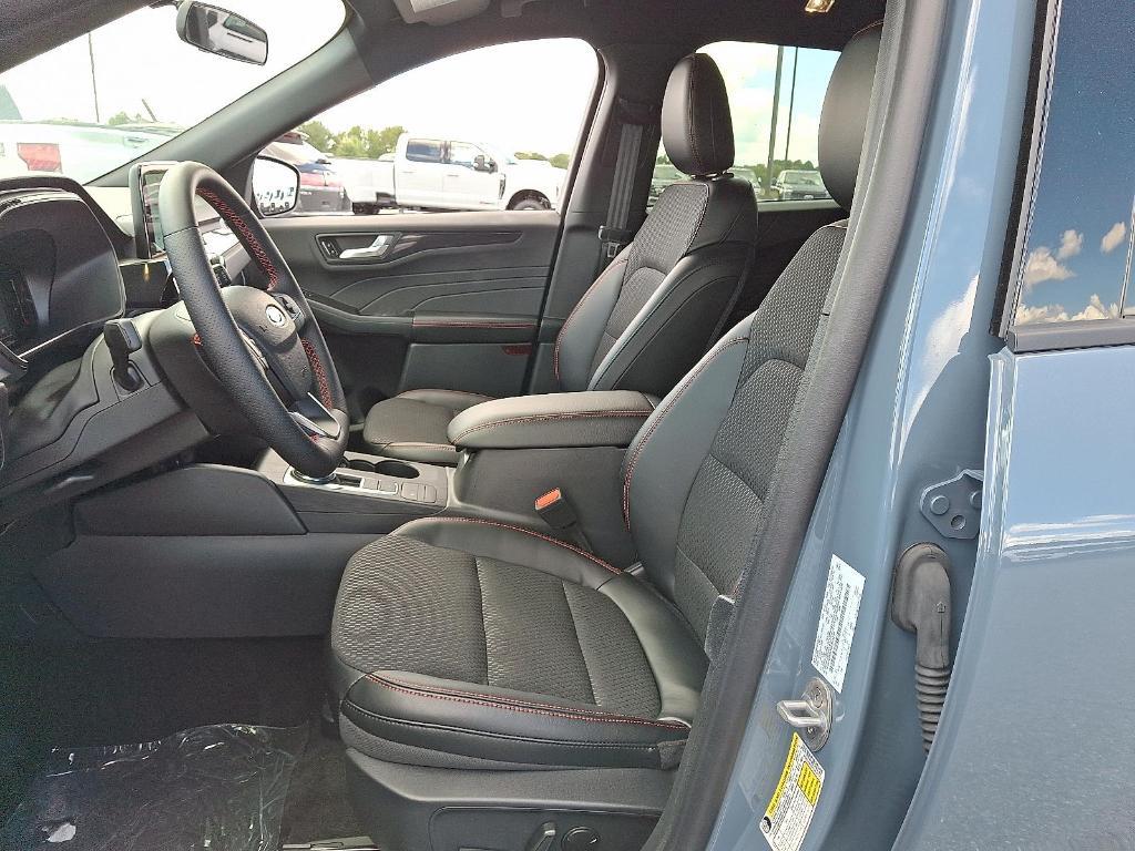 new 2025 Ford Escape car, priced at $31,144