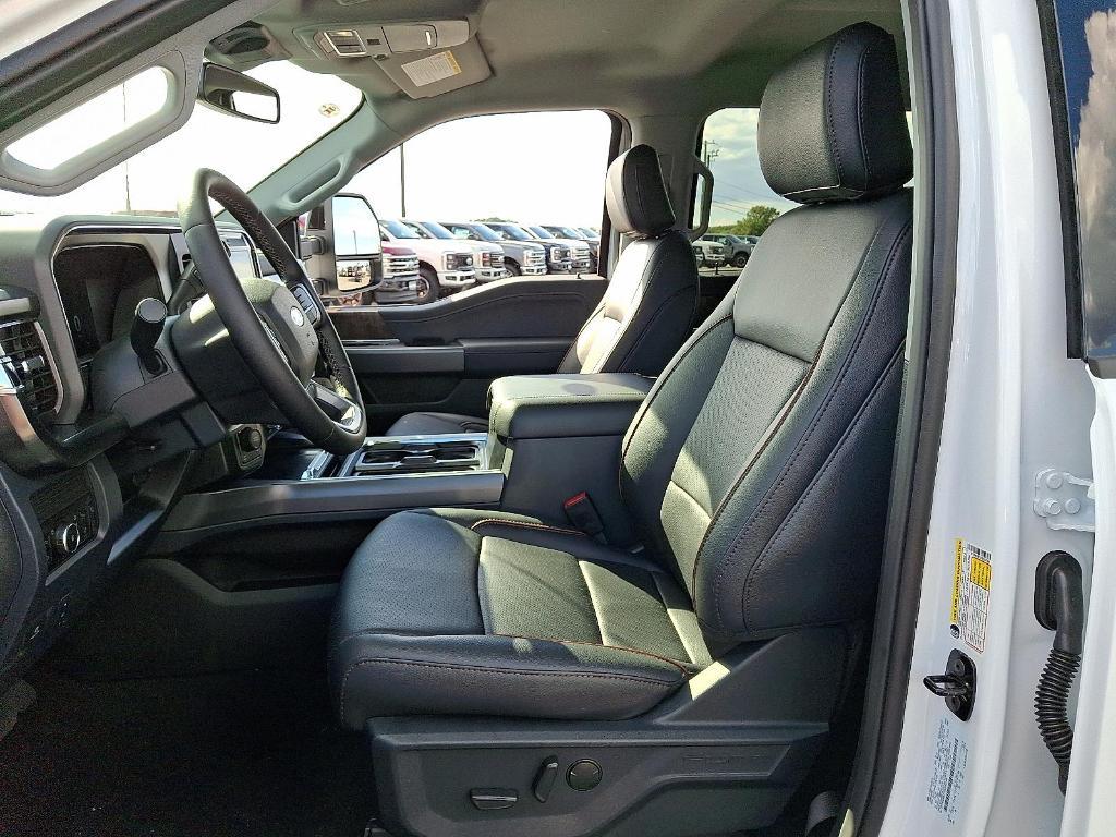 new 2025 Ford F-250 car, priced at $75,717