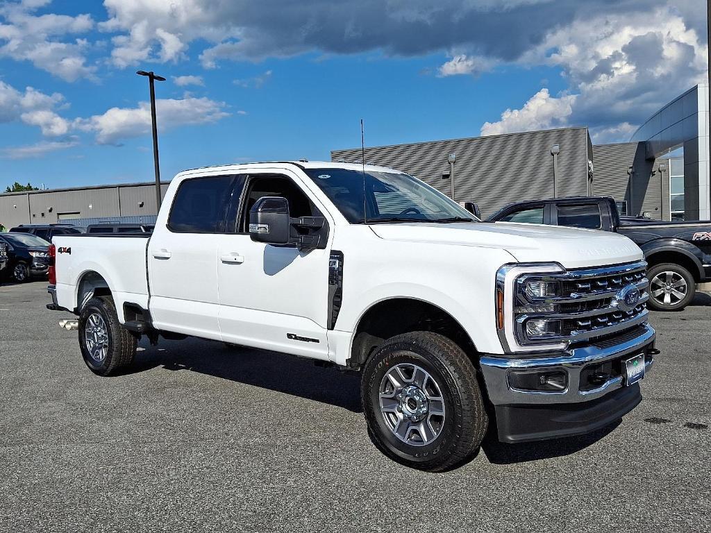 new 2025 Ford F-250 car, priced at $75,717