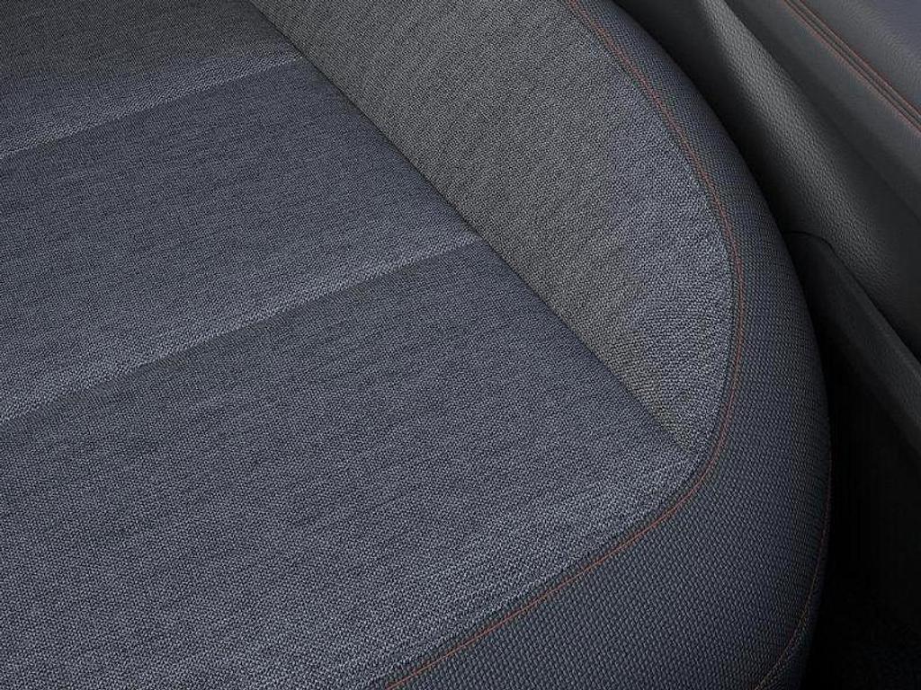 new 2025 Ford Explorer car, priced at $40,645