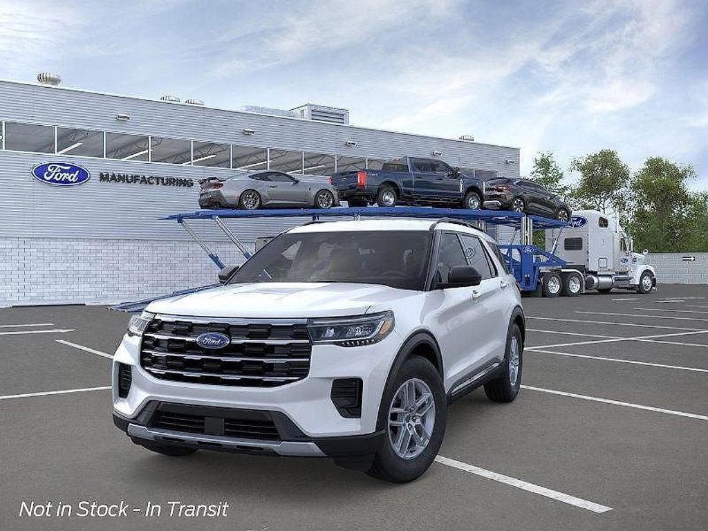 new 2025 Ford Explorer car, priced at $40,645