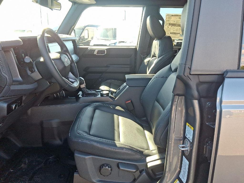 new 2025 Ford Bronco car, priced at $49,265