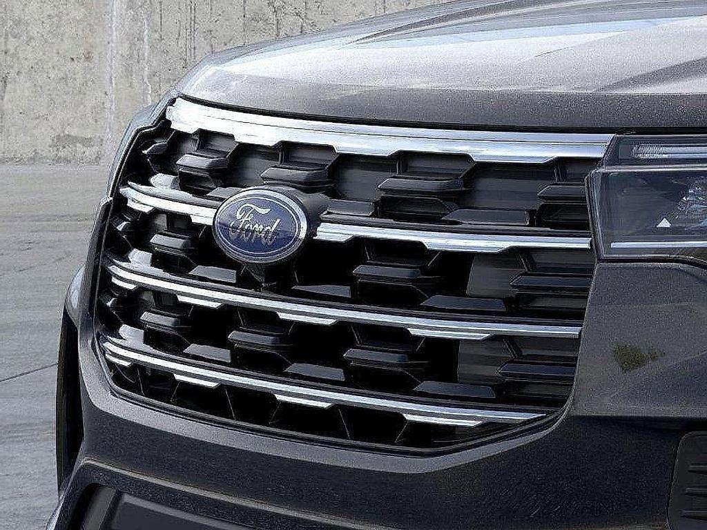 new 2025 Ford Explorer car, priced at $41,761