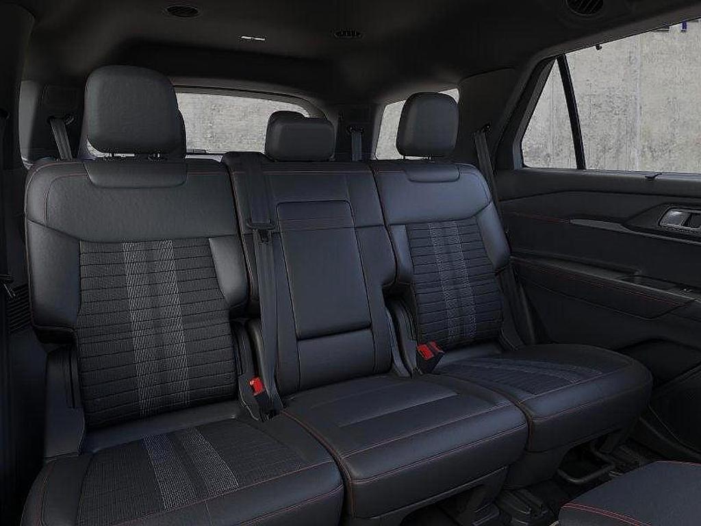new 2025 Ford Explorer car, priced at $50,024