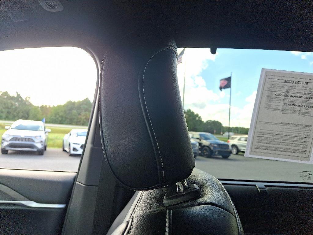 used 2024 Jeep Grand Cherokee car, priced at $35,900