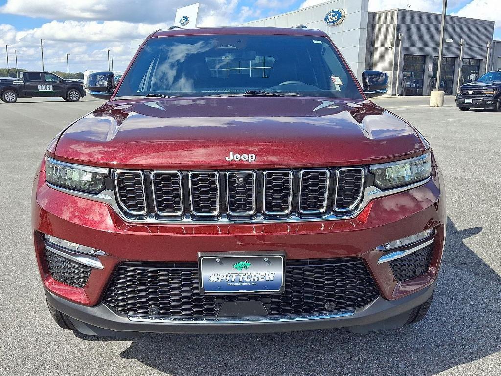 used 2024 Jeep Grand Cherokee car, priced at $35,900