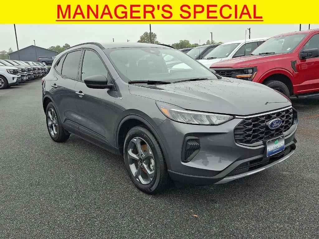 new 2025 Ford Escape car, priced at $29,599