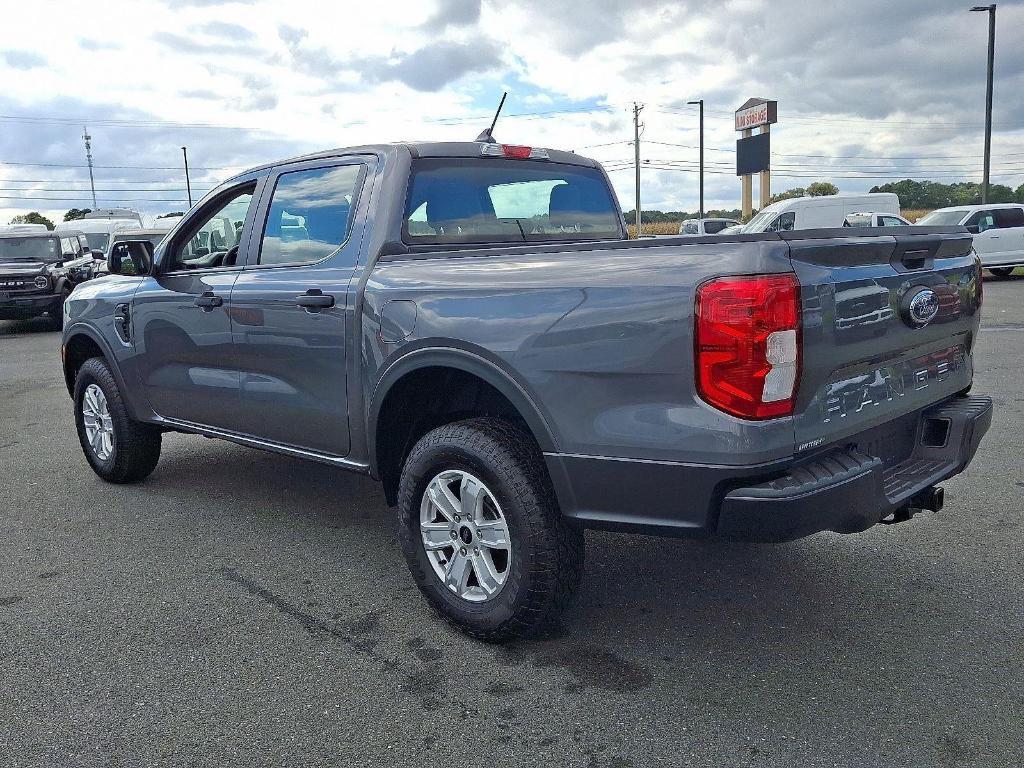 new 2025 Ford Ranger car, priced at $29,998