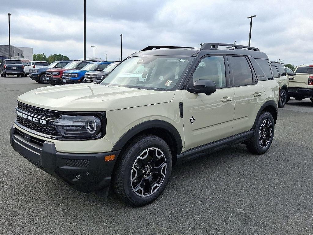 new 2025 Ford Bronco Sport car, priced at $41,142