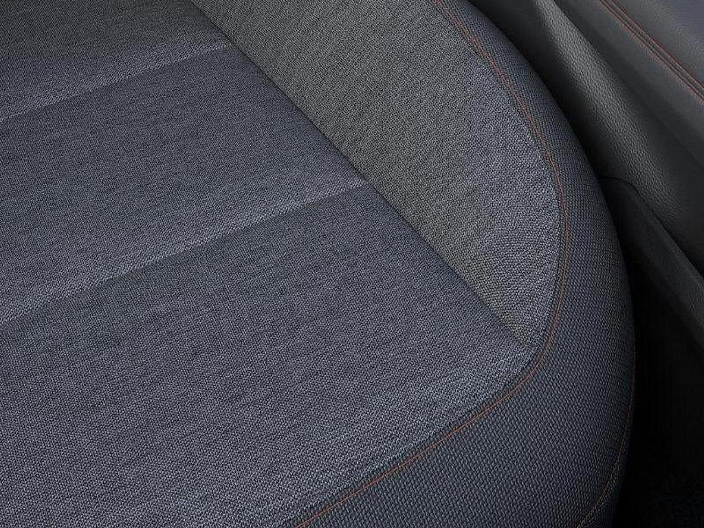 new 2025 Ford Explorer car, priced at $39,840