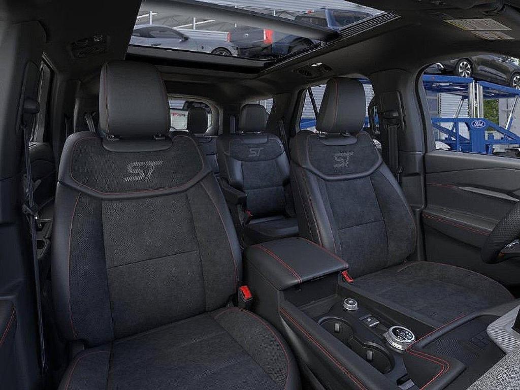 new 2025 Ford Explorer car, priced at $60,036