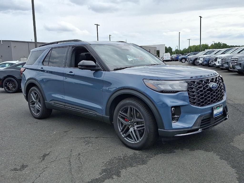 new 2025 Ford Explorer car, priced at $60,286