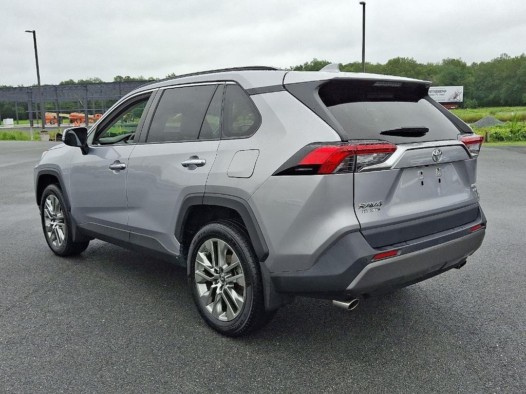 used 2019 Toyota RAV4 car, priced at $26,500