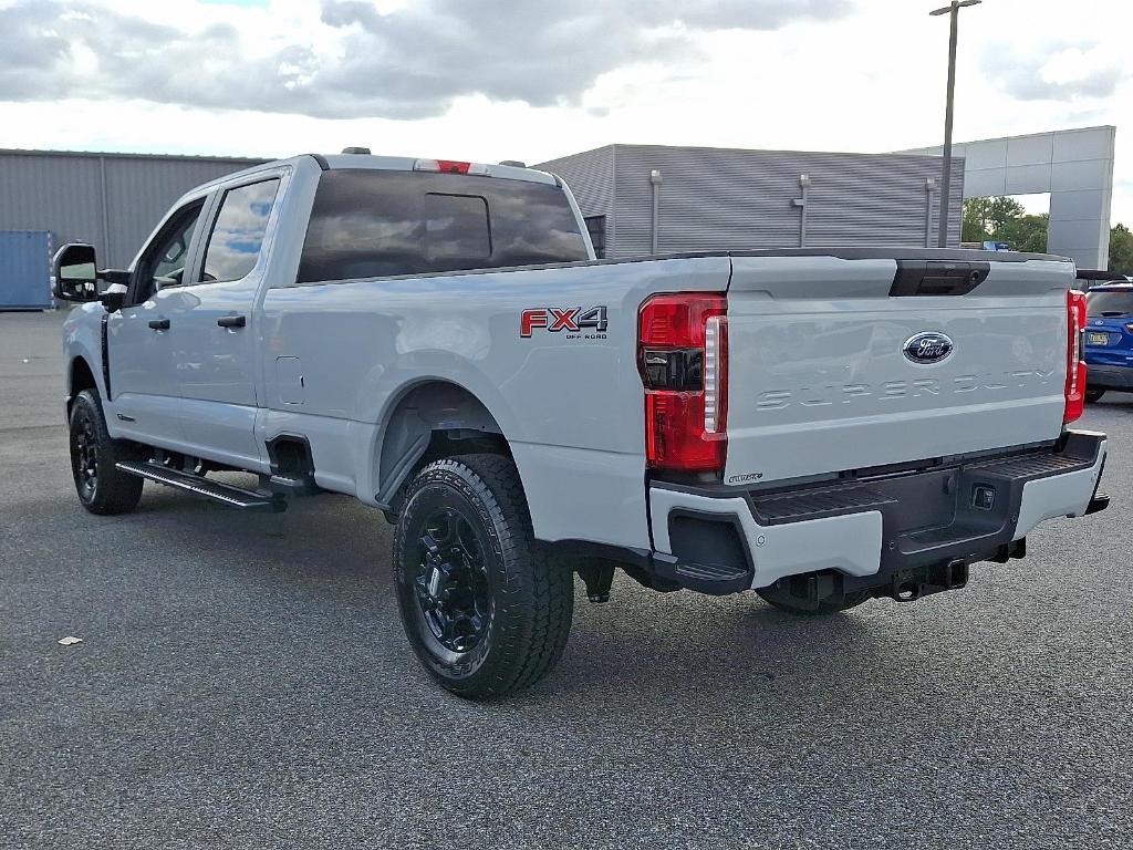 new 2026 Ford F-350 car, priced at $76,940