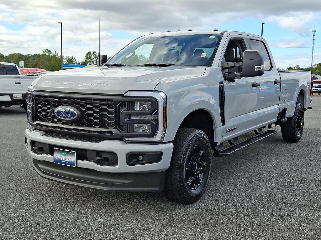new 2026 Ford F-350 car, priced at $76,940
