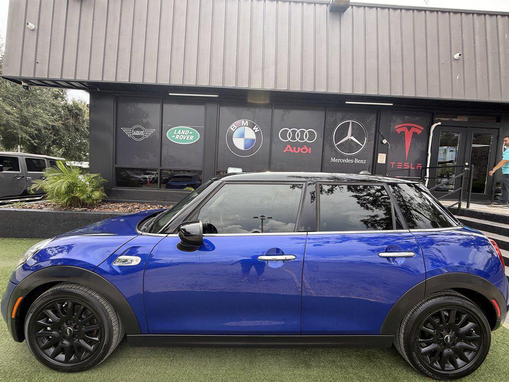 used 2021 MINI Hardtop car, priced at $16,995