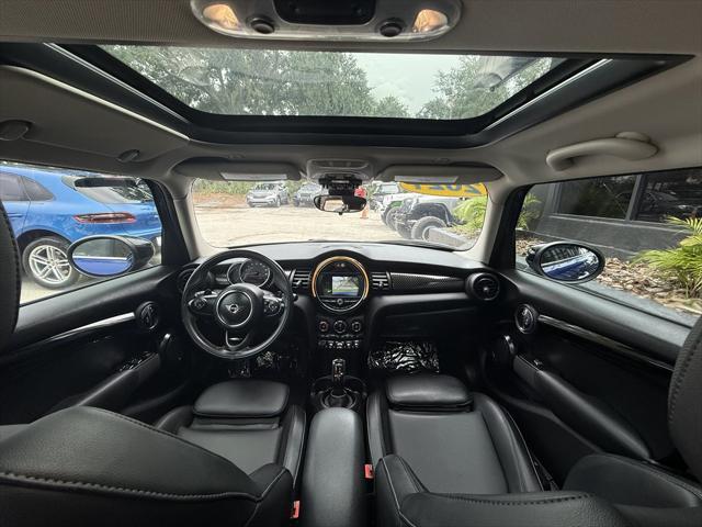 used 2021 MINI Hardtop car, priced at $16,995