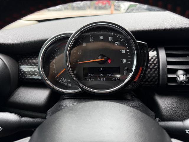 used 2021 MINI Hardtop car, priced at $16,995