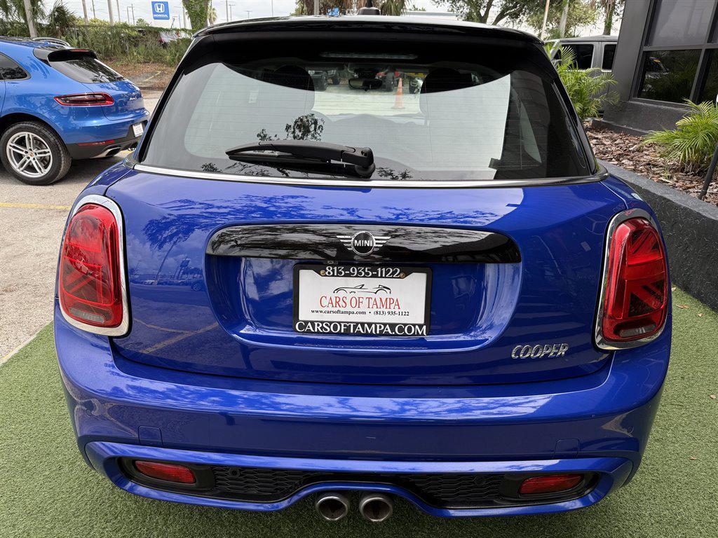 used 2021 MINI Hardtop car, priced at $16,995