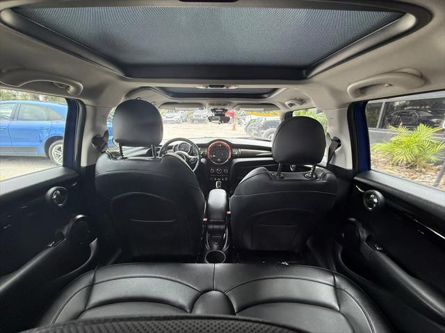 used 2021 MINI Hardtop car, priced at $16,995