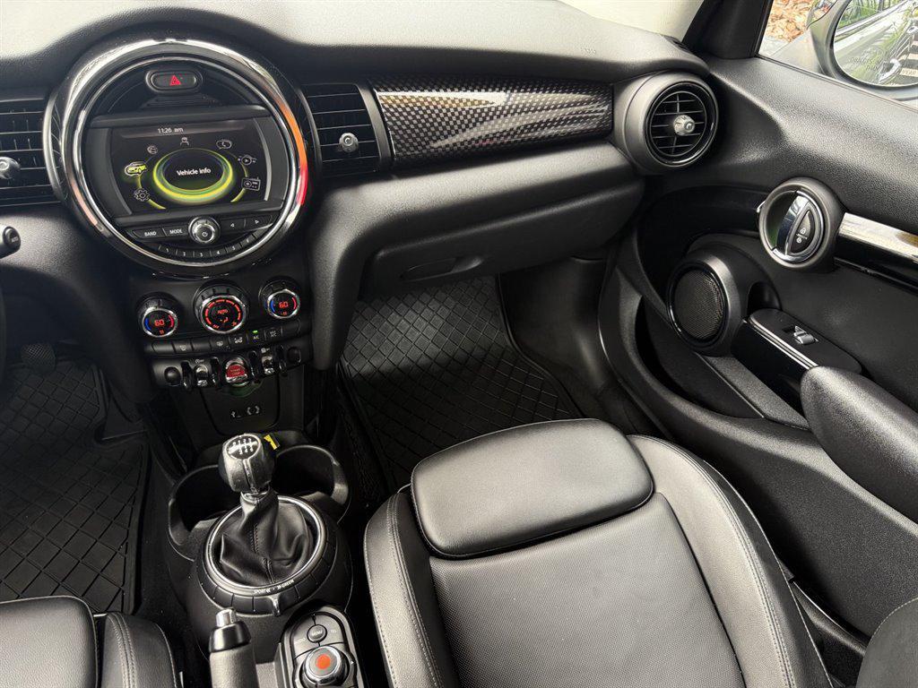 used 2016 MINI Hardtop car, priced at $12,995