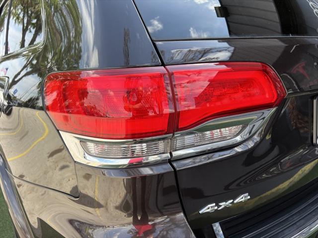 used 2017 Jeep Grand Cherokee car, priced at $19,995