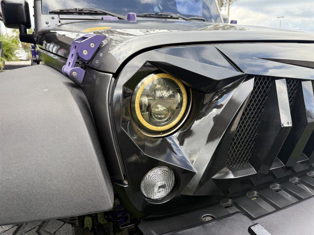 used 2017 Jeep Wrangler Unlimited car, priced at $13,995