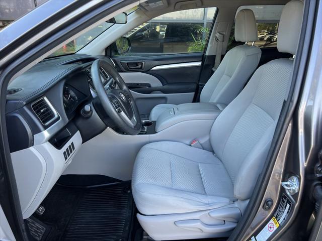 used 2014 Toyota Highlander car, priced at $16,995