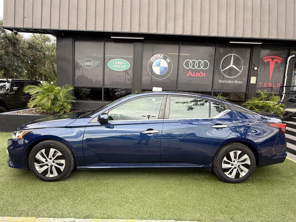 used 2021 Nissan Altima car, priced at $15,995