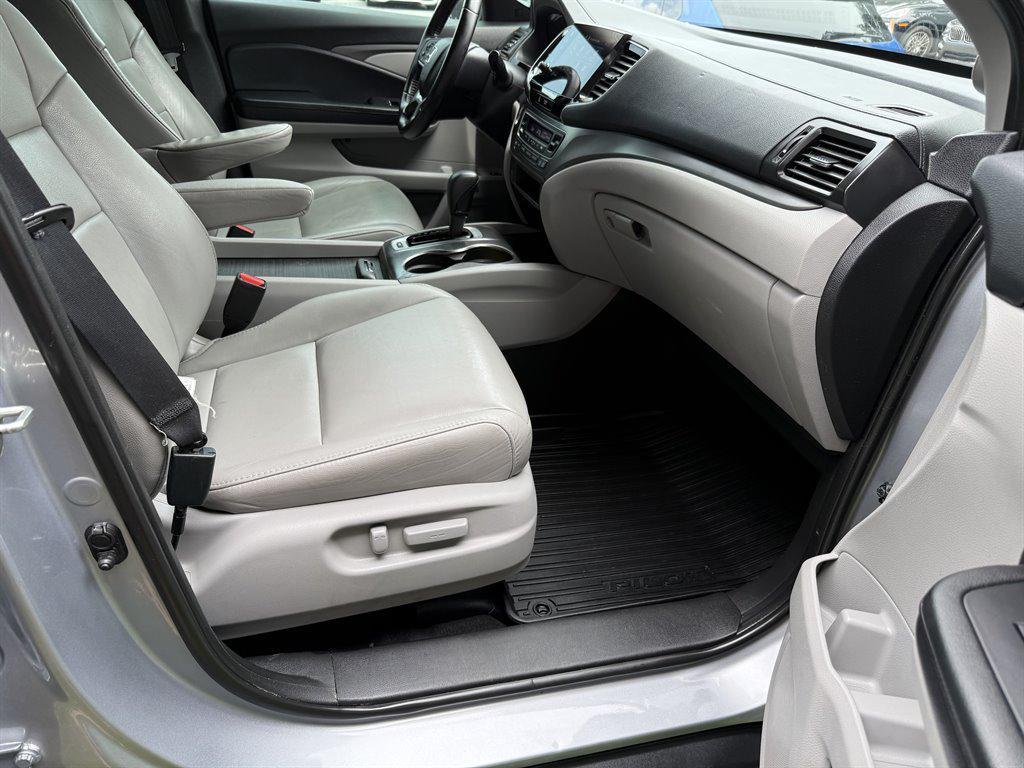 used 2019 Honda Pilot car, priced at $18,995
