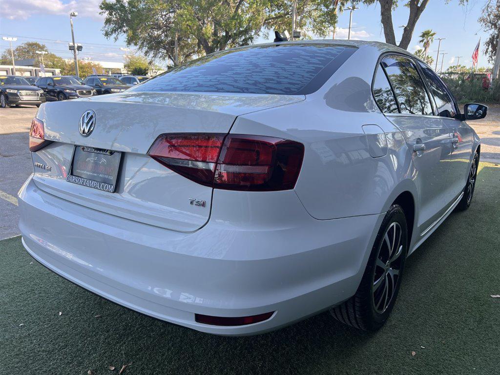 used 2017 Volkswagen Jetta car, priced at $12,995