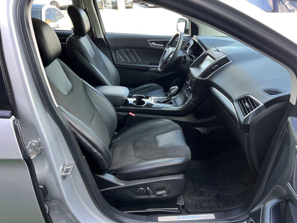 used 2015 Ford Edge car, priced at $12,995