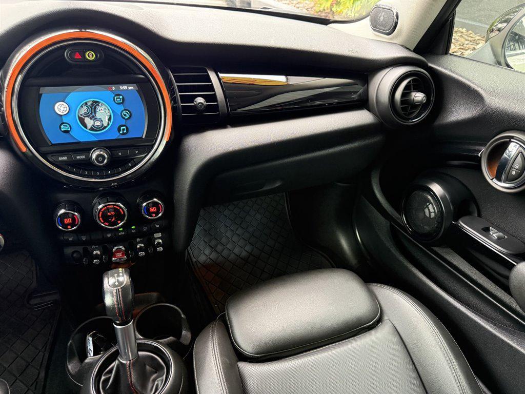 used 2019 MINI Hardtop car, priced at $16,995