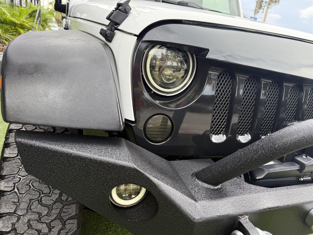 used 2016 Jeep Wrangler Unlimited car, priced at $16,995