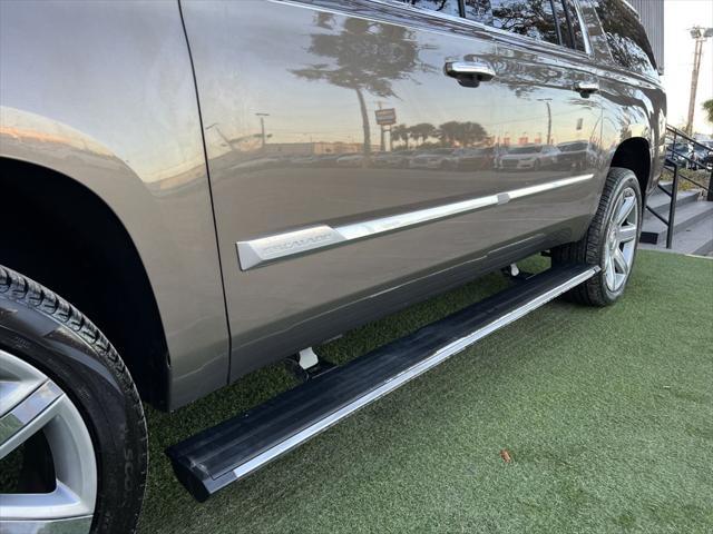 used 2016 Cadillac Escalade ESV car, priced at $24,995