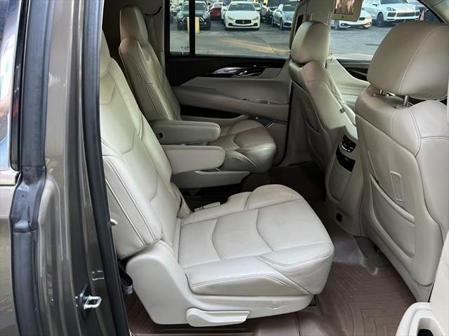 used 2016 Cadillac Escalade ESV car, priced at $24,995