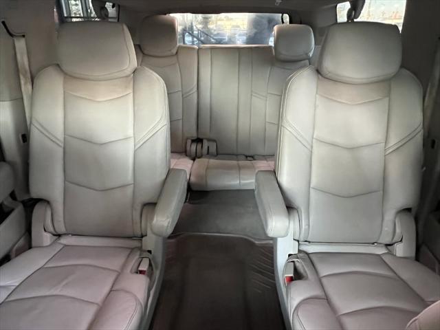 used 2016 Cadillac Escalade ESV car, priced at $24,995