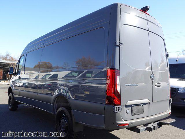 new 2024 Mercedes-Benz Sprinter 2500 car, priced at $82,753