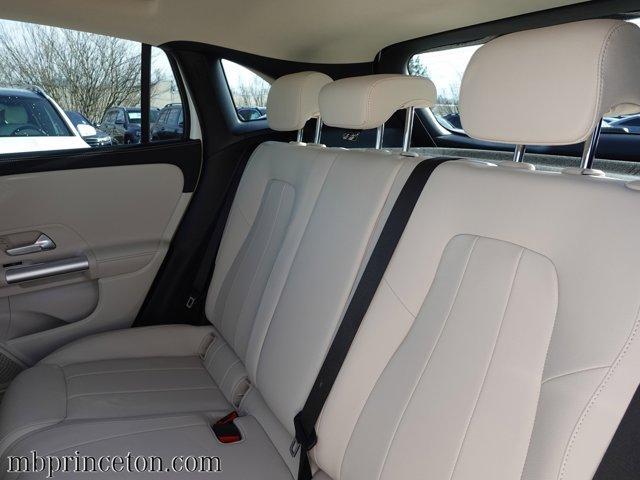 used 2023 Mercedes-Benz GLA 250 car, priced at $40,999