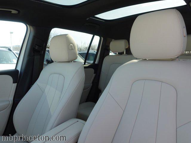 used 2024 Mercedes-Benz GLB 250 car, priced at $46,999