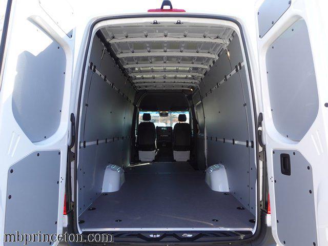 new 2024 Mercedes-Benz Sprinter 2500 car, priced at $69,277