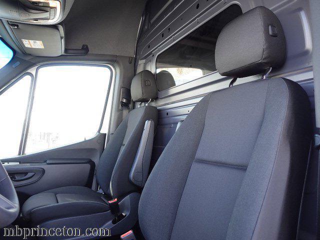 new 2025 Mercedes-Benz Sprinter 2500 car, priced at $61,395