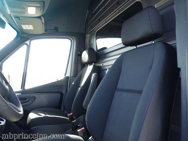 new 2025 Mercedes-Benz Sprinter 2500 car, priced at $63,154