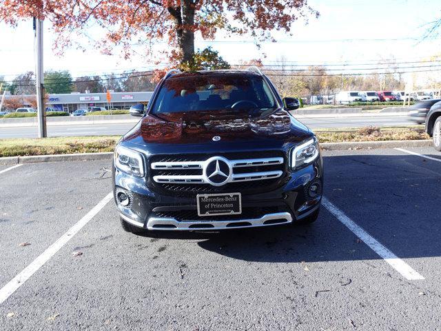 used 2022 Mercedes-Benz GLB 250 car, priced at $33,999